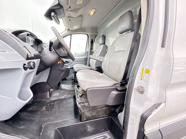 Used 2018 Ford Transit 250 148 Low Roof RWD image 17