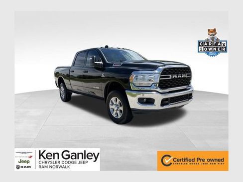 Used 2024 RAM 2500 Big Horn AWD/4WD image 1