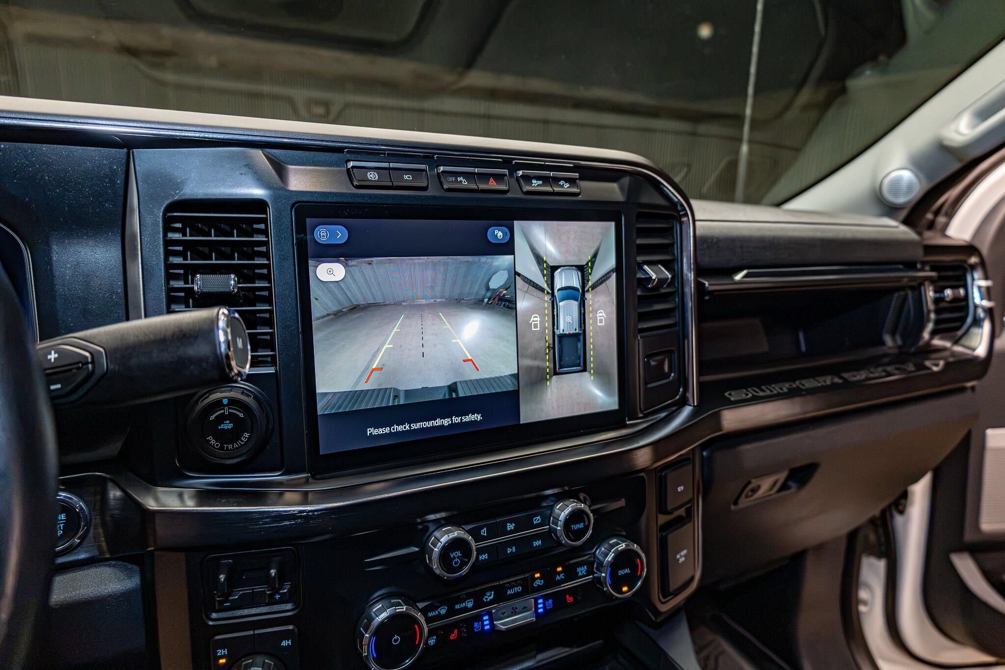 Used 2024 Ford F250 Lariat w/ Lariat Ultimate Package AWD/4WD image 19
