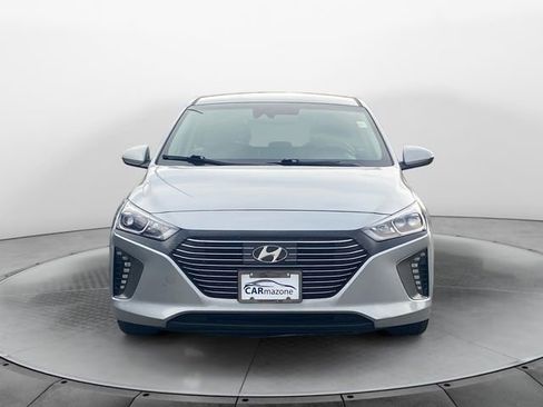 Used 2019 Hyundai Ioniq Limited image 8