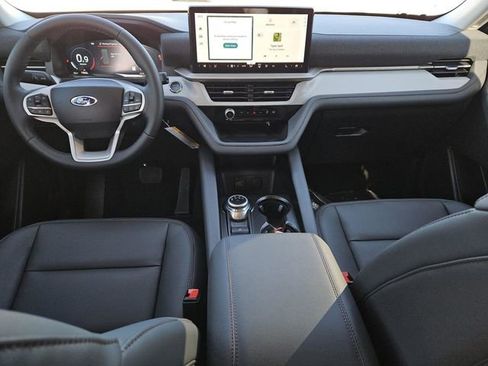 New 2026 Ford Explorer Active w/ Active Comfort Package image 6