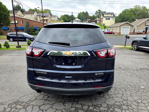 Used 2017 Chevrolet Traverse Premier image 6