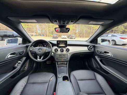 Used 2015 Mercedes-Benz CLA 250 image 7