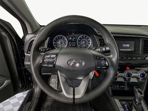 Used 2019 Hyundai Elantra SE w/ Cargo Package image 13