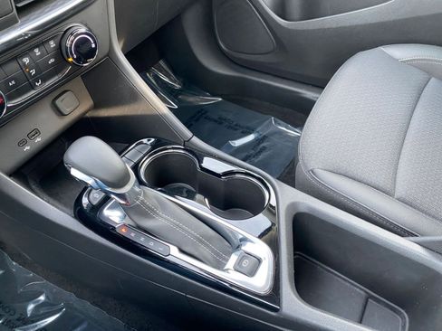 Used 2025 Buick Encore GX Preferred image 41