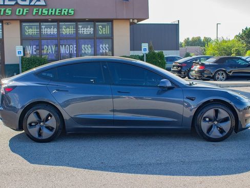 Used 2020 Tesla Model 3 Standard Range Plus RWD image 10
