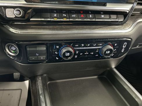 Used 2024 Chevrolet Silverado 3500 LTZ w/ LTZ Premium Package AWD/4WD image 16