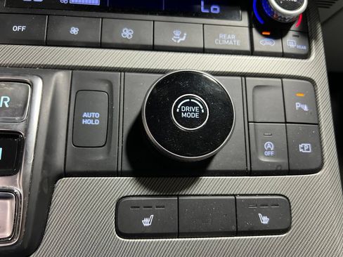 Used 2025 Hyundai Palisade SEL FWD image 27