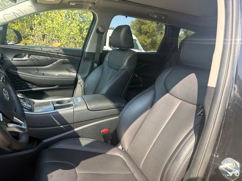 Used 2023 Hyundai Santa Fe SEL w/ Premium Package FWD image 18