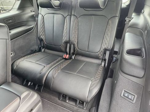 Used 2025 Jeep Grand Cherokee L Summit w/ Obsidian Package AWD/4WD image 28
