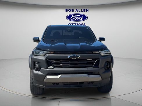 Used 2024 Chevrolet Colorado Trail Boss w/ Advanced Trailering Package AWD/4WD image 14