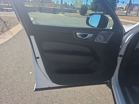 Used 2024 Volvo XC60 T8 Polestar w/ Protection Package Premier image 11