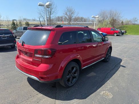 Used 2020 Dodge Journey Crossroad w/ Popular Equipment Group image 3