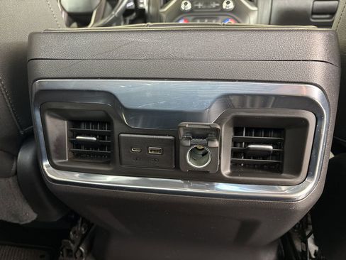 Used 2021 GMC Sierra 1500 AT4 image 16