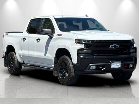 Used 2019 Chevrolet Silverado 1500 LT Trail Boss w/ Convenience Package AWD/4WD image 9