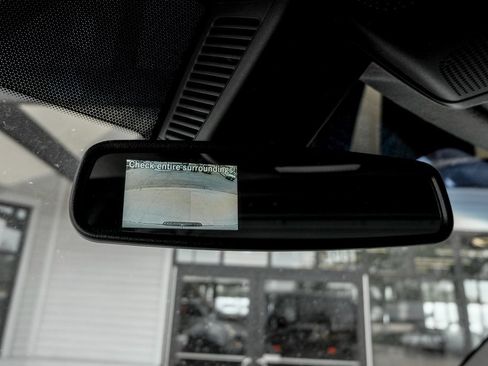 Used 2025 Mercedes-Benz Sprinter 2500 image 16