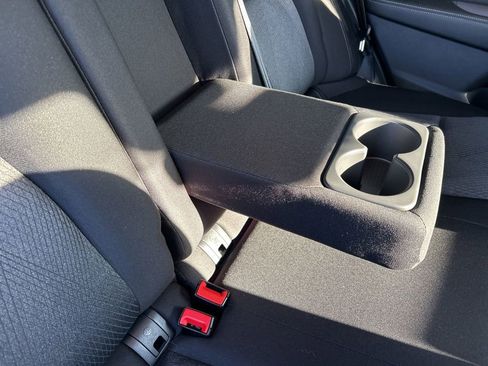 Certified 2025 Nissan Rogue SV image 50