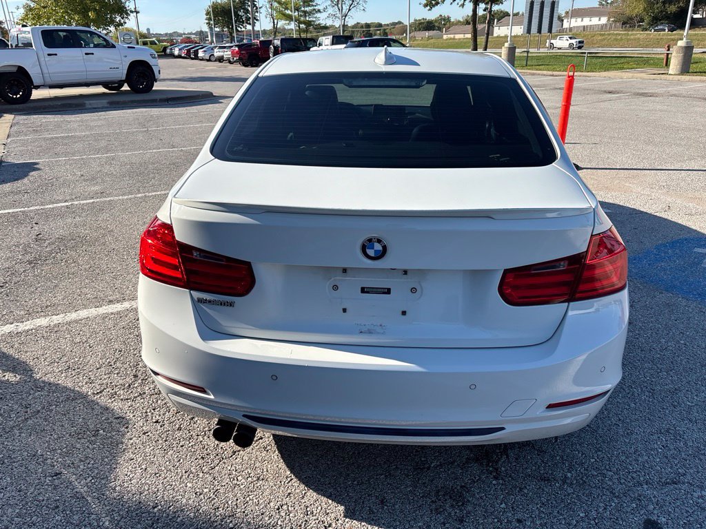 Used 2015 BMW 328i xDrive Sedan AWD/4WD image 7