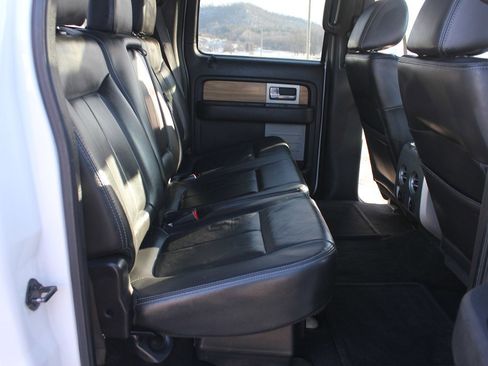 Used 2011 Ford F150 Lariat w/ Lariat Chrome Pkg image 34