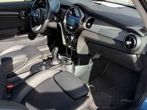 Used 2024 MINI Cooper SE w/ Signature Upholstery Package FWD image 11