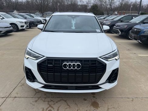 New 2025 Audi Q3 2.0T Premium image 2