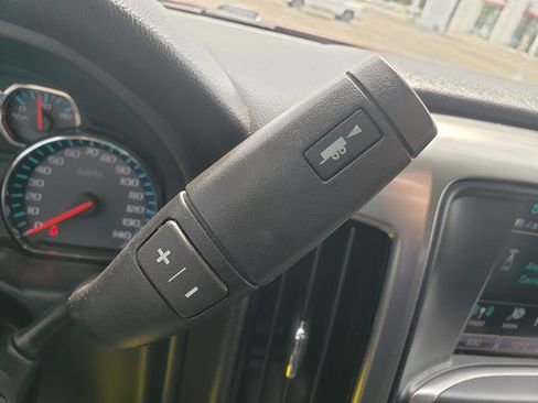 Used 2018 Chevrolet Silverado 1500 LT w/ All Star Edition AWD/4WD image 28
