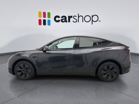 Used 2025 Tesla Model Y Long Range AWD/4WD image 2