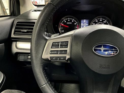 Used 2014 Subaru Crosstrek 2.0i Limited image 10