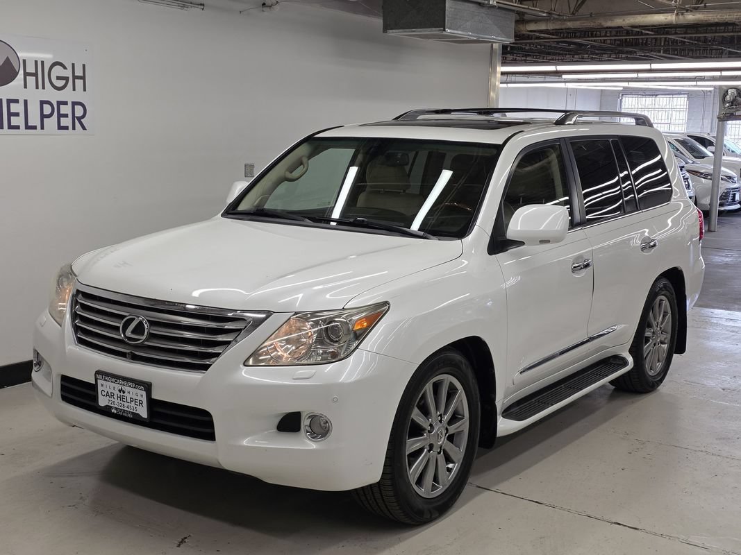 Used 2010 Lexus LX 570 4WD w/ Luxury Pkg image 14