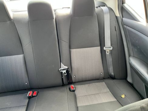 Used 2025 Nissan Sentra SV FWD image 35