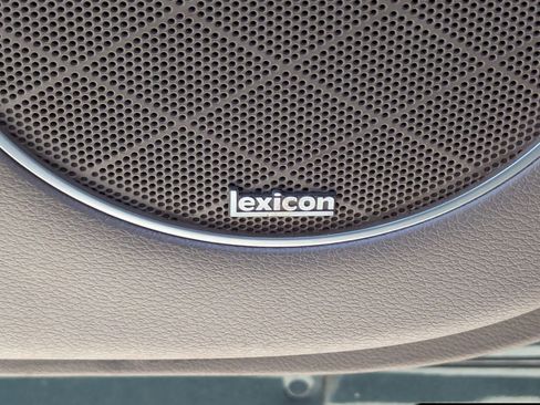 Used 2023 Genesis GV80 2.5T w/ Advanced Package image 18