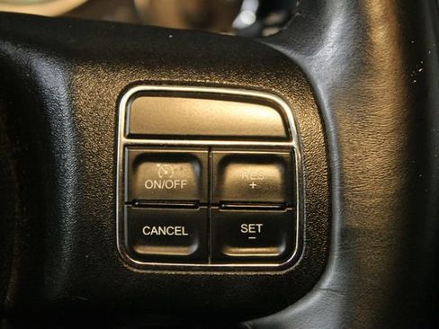 Used 2017 Jeep Wrangler Unlimited Rubicon w/ Cold Weather Group AWD/4WD image 21