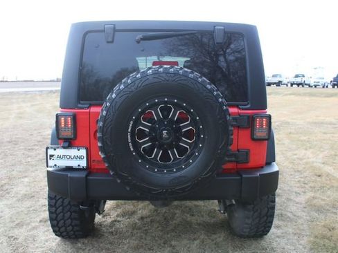 Used 2015 Jeep Wrangler Unlimited Sport w/ Connectivity Group image 4