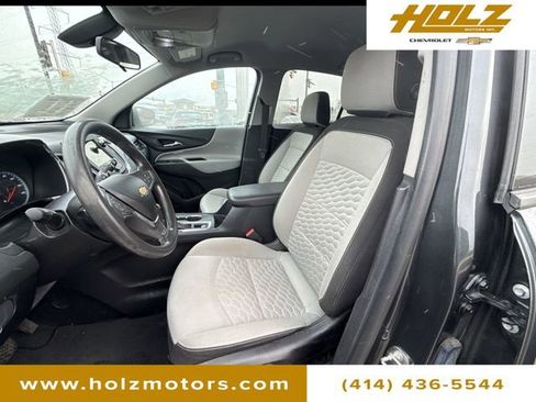 Used 2019 Chevrolet Equinox LS w/ LS Convenience Package image 18