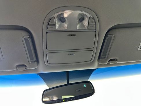 Used 2012 Hyundai Santa Fe GLS image 23