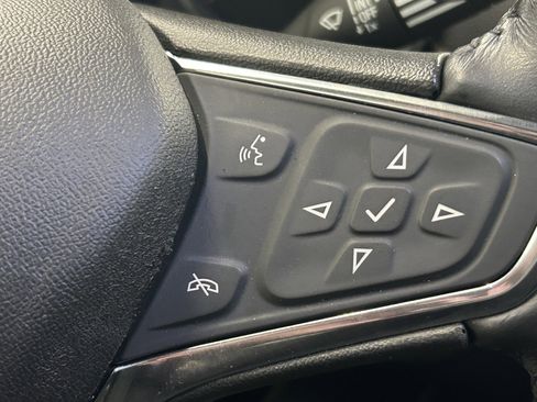 Used 2020 Chevrolet Equinox Premier w/ Premier Redline Edition image 23