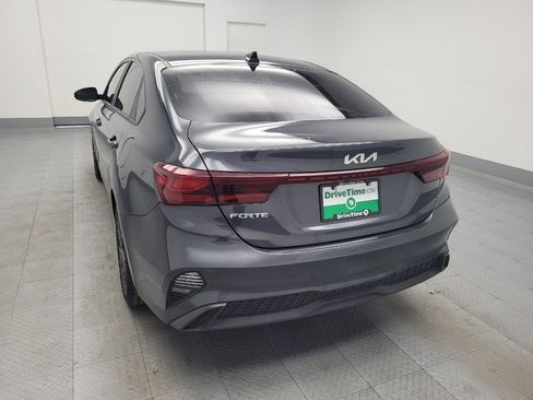 Used 2023 Kia Forte LXS w/ LXS Technology Package image 6