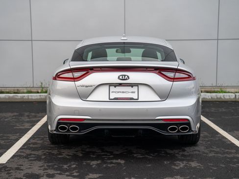 Used 2018 Kia Stinger image 7