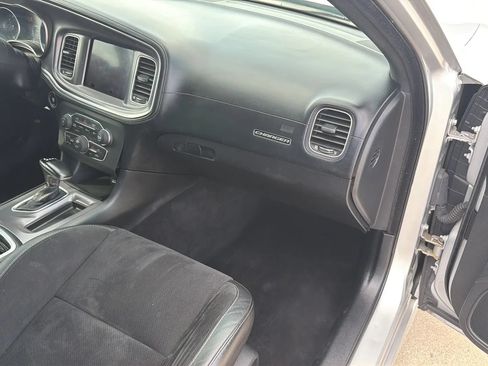 Used 2019 Dodge Charger Scat Pack w/ Dynamics Package RWD image 74