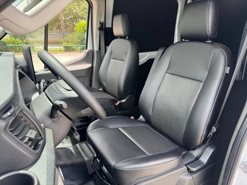 New 2026 Ford Transit 250 148 High Roof AWD w/ Load Area Protection Package image 28