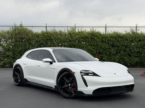Used 2022 Porsche Taycan 4S AWD/4WD image 1