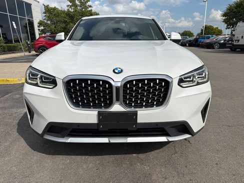 Used 2022 BMW X4 xDrive30i AWD/4WD image 2