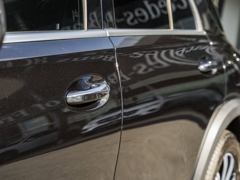 Certified 2025 Mercedes-Benz GLE 450e 4MATIC image 17