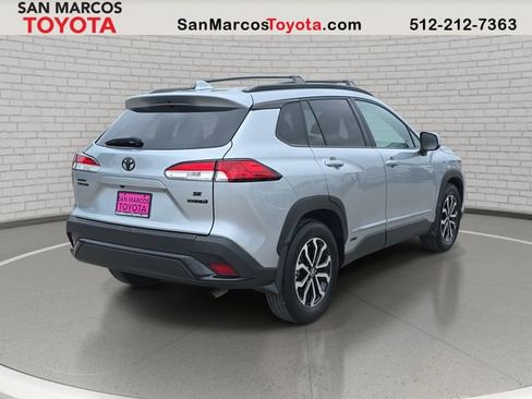 Used 2024 Toyota Corolla Cross AWD Hybrid image 6