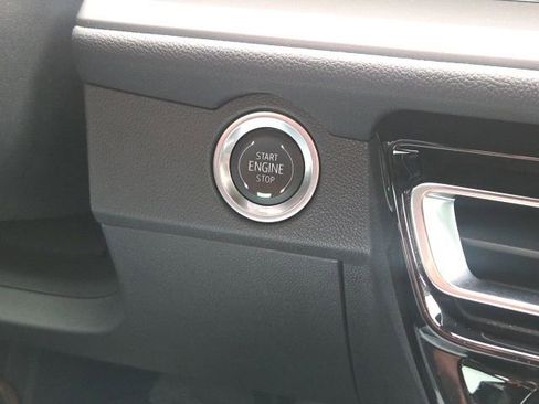 Used 2024 Chevrolet Traverse LT w/ LPO, Floor Liner Package FWD image 44