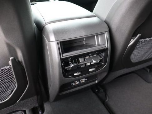 New 2026 Jeep Grand Cherokee Laredo AWD/4WD image 33