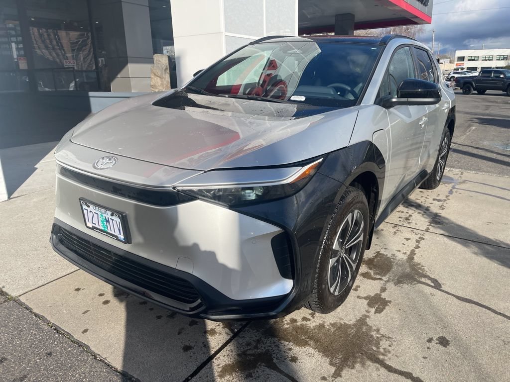 Used 2025 Toyota bZ4X FWD w/ Weather Package image 2