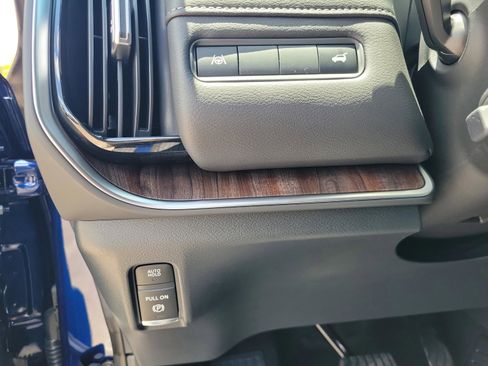 New 2025 Nissan Armada SL image 27