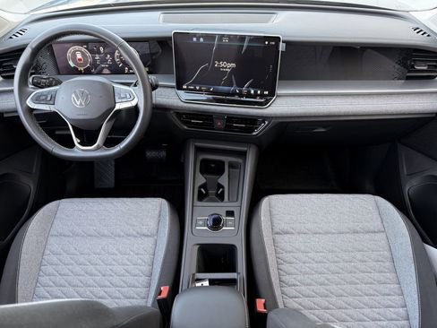 New 2026 Volkswagen Tiguan S image 10