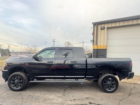 Used 2019 RAM 2500 Big Horn image 2